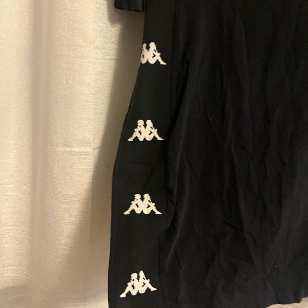 Black t shirt dress - Picture 4 of 4